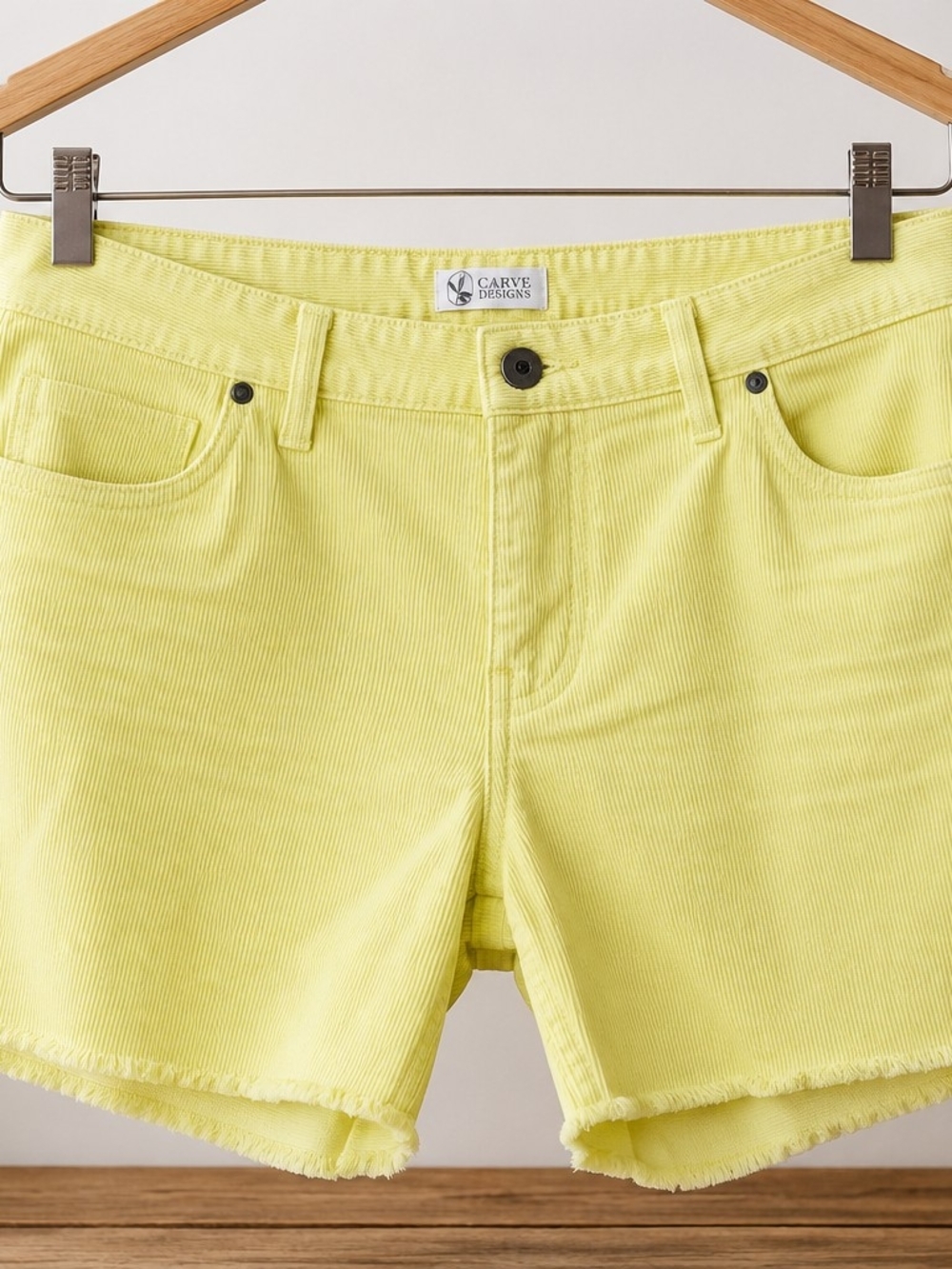 Carve Designs Yellow Organic Cotton Corduroy Cutoff Shorts Women's Size 16
